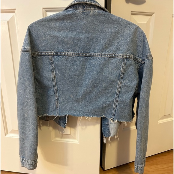 super cute oversized cropped denim jacket - Picture 3 of 4